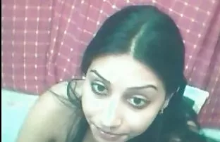 XXX दोन तरुण प्रेमी tenderly fucked बेड वर