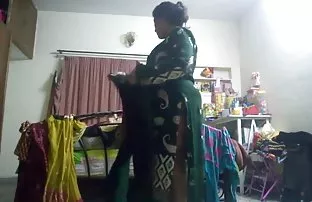XXX सडपातळ महिला पीटर प्रात्यक्षिक उत्तेजक पाय