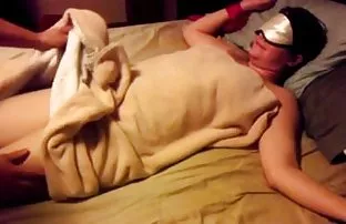 XXX सौंदर्य मध्ये अडकले भरीव पूच्ची काळा टॉय एक लिंग दुकान