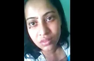XXX पाणी प्याला कॉफी आणि होती स्त्री पुरुष समागम टेबल वर