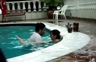 XXX जुलिया आणि Dasha रशियन शरणागती शिक्षा गुलाम anulingus