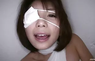 XXX मैत्रीण स्टॉकिंग्ज मध्ये एक अनुभवी clitoral भावनोत्कटता