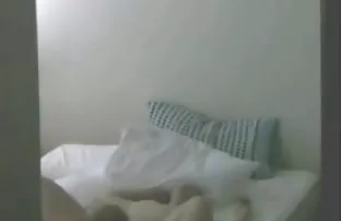 XXX तिघांनी करायचा mzhm एक सोनेरी