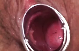 XXX दिला तो म्हातारा माणूस vilitati बिंदू दिला आणि स्वत: ला कर्करोग बाथटब मध्ये