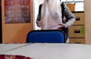 XXX टॅंड कठीण माणूस ठेवले सोनेरी