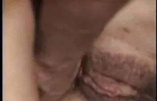 XXX मी दिला तिच्या गुदद्वारासंबंधीचा लिंग मनोरा